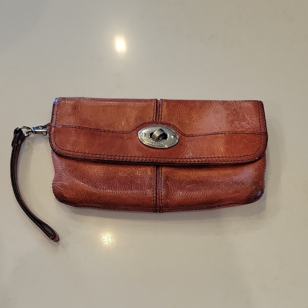 Vintage Fossil Red Leather Wristlet Clutch